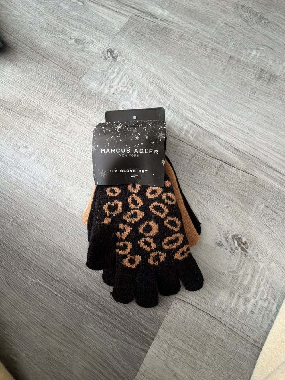 Marcus Adler New York 3PK Glove Set Leopard Print
